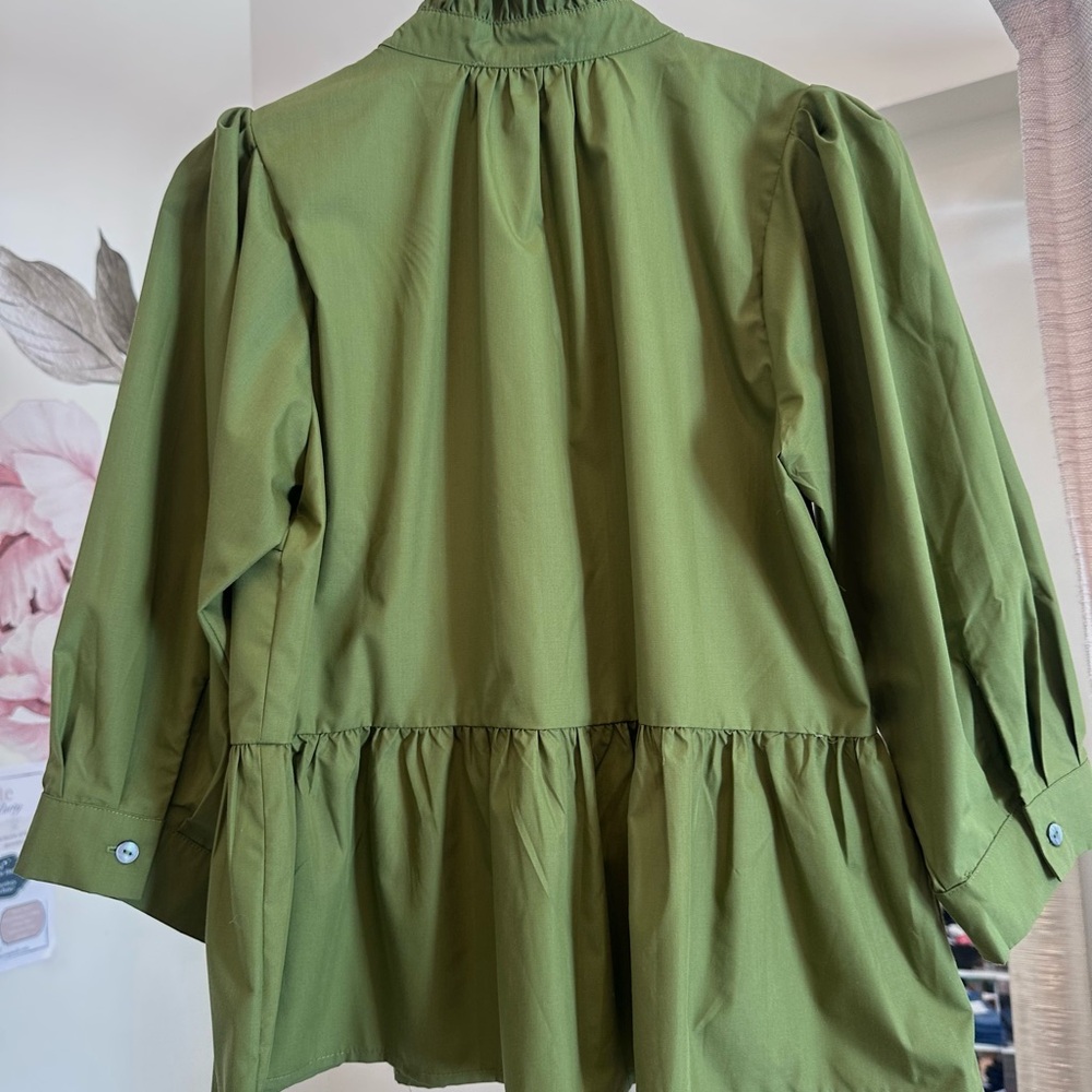 Entro Olive Blouse with Ruffle Accents - Picture 5 of 5